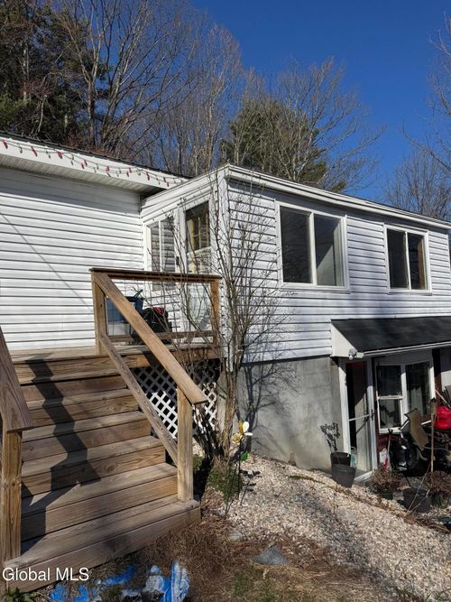 54 Uphams Corners Rd, East Nassau, NY, 12062-2530 | Card Image