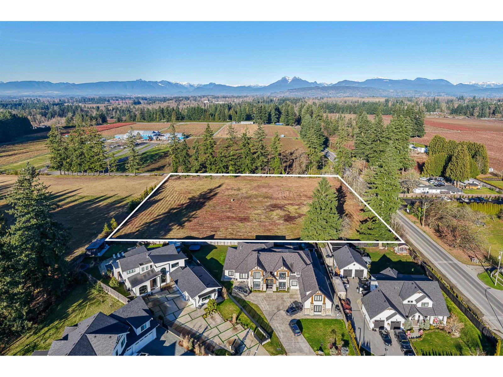 Land in Langley 4
