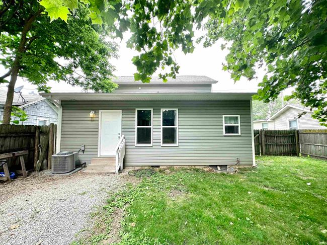909 W State Street, House other with 3 bedrooms, 2 bathrooms and null parking in Kokomo IN | Image 33