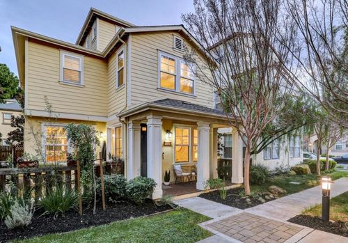 136 Avellino Way, Mountain View, CA, 94043 | Card Image