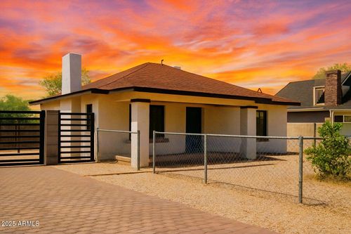 2112 N 24th Pl, Phoenix, AZ, 85008-2720 | Card Image