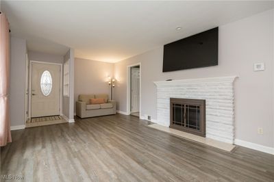 Living Room | Image 2