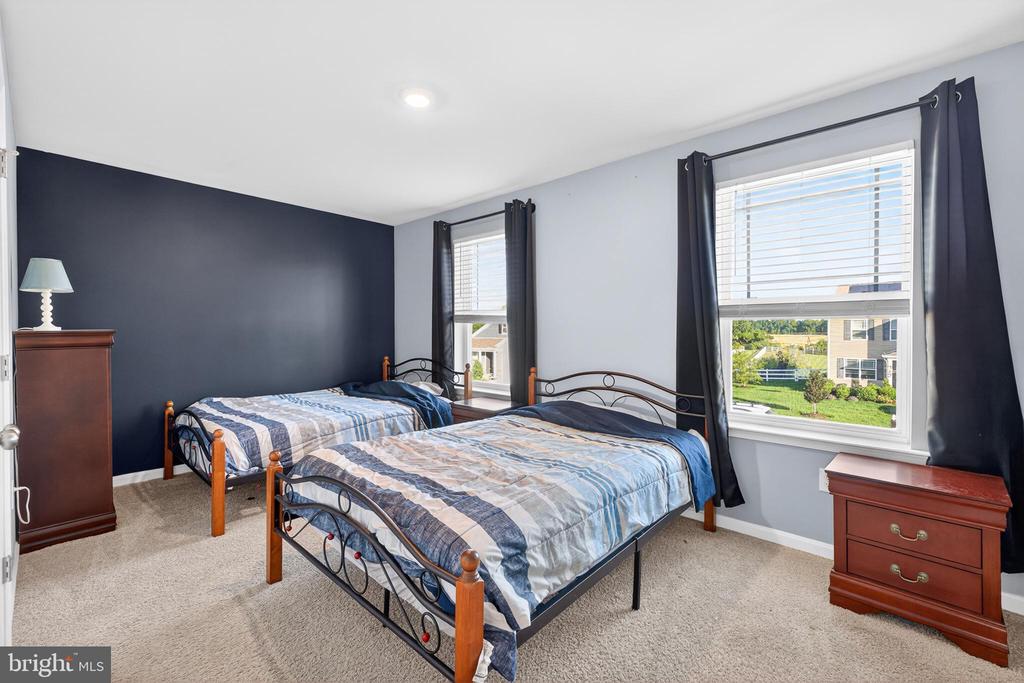 Residential in FREDERICA 5