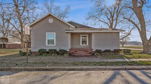 709 W Drew Ave, Monette, AR, 72447-9011 | Card Image