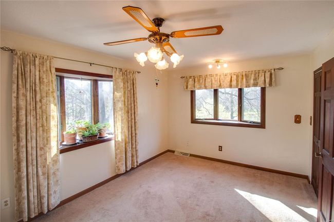 8556 Kee Mac Ln, House other with 2 bedrooms, 2 bathrooms and 3 parking in Alton IL | Image 31