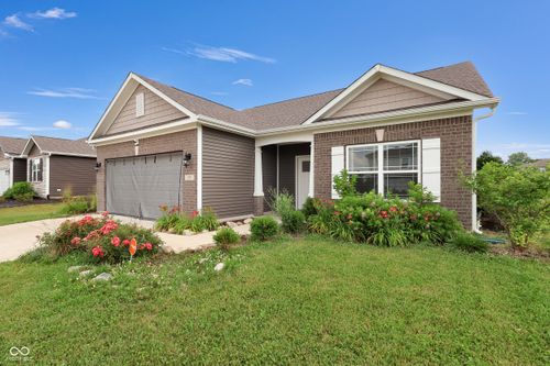 757 Carson Ln, Greenfield, IN, 46140-6905 | Card Image