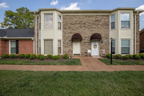 2113 River Chase Dr, Murfreesboro, TN, 37128-4800 | Card Image
