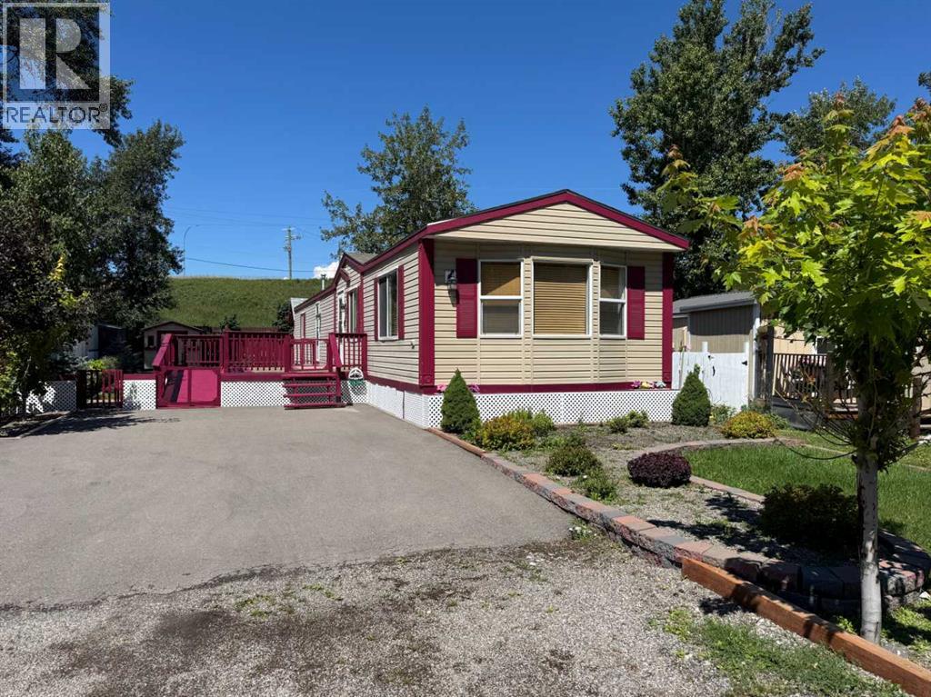 Residential in Pincher Creek 2