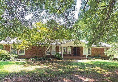 308 Horseshoe Bend Cir, Griffin, GA, 30223-8411 | Card Image