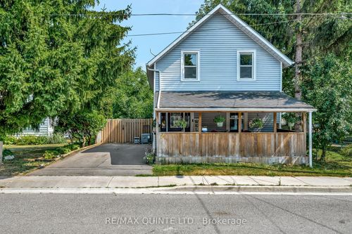 44 Mill St W, Napanee, ON, K7R1X6 | Card Image