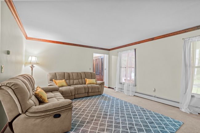 142 Sunset Dr, House other with 3 bedrooms, 3 bathrooms and 6 parking in Killingly CT | Image 19
