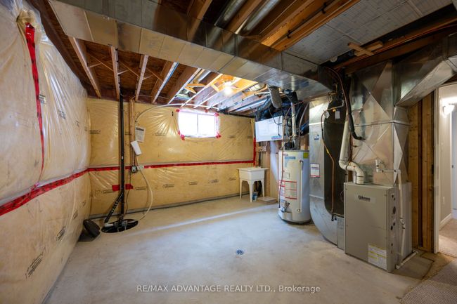 10 Stonefield Gate, House other with 3 bedrooms, 3 bathrooms and 2 parking in Ilderton ON | Image 29