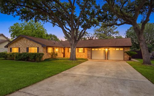 302 Village Dr, Sugar Land, TX, 77498-3048 | Card Image