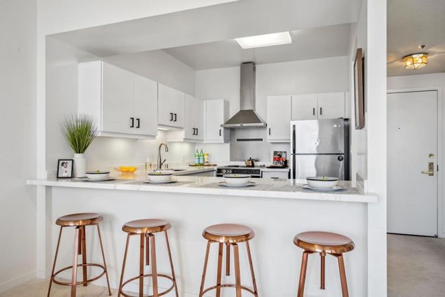 APT-2801 - 6363 Christie Ave, Condo with 1 bedrooms, 1 bathrooms and 1 parking in Emeryville CA | Image 14