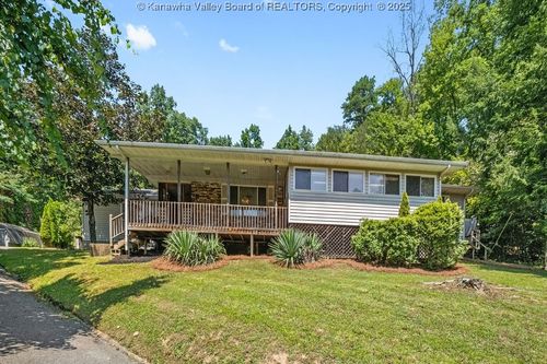 72 Baltic Dr, Elkview, WV, 25071-7710 | Card Image