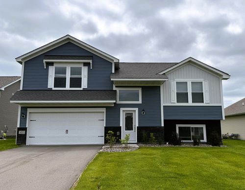 451 Valley Dr W, Annandale, MN, 55302-6003 | Card Image