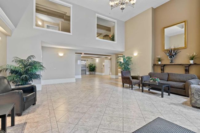 2205 - 7451 Springbank Blvd Sw, Condo with 2 bedrooms, 2 bathrooms and 1 parking in Calgary AB | Image 42