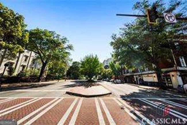 APT-506 - 131 E Broad St, Condo with 1 bedrooms, 1 bathrooms and null parking in Athens GA | Image 23