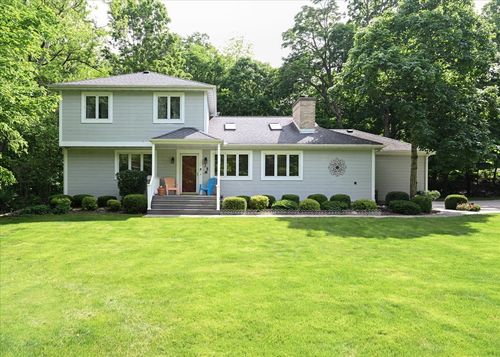 38 Coy Park Dr, Newark, IL, 60541-9382 | Card Image