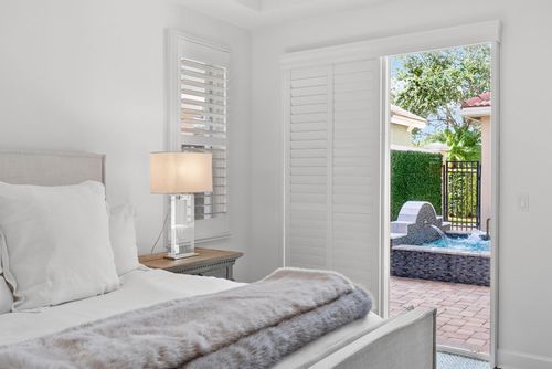 12025 Aviles Cir, Palm Beach Gardens, FL, 33418-8985 | Card Image