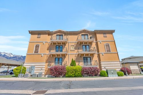 812-983 W 1055 N, Orem, UT, 84057-4717 | Card Image