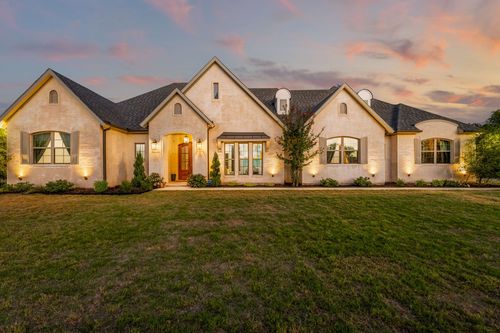 217 E Bay Dr, Bridgeport, TX, 76426-4374 | Card Image