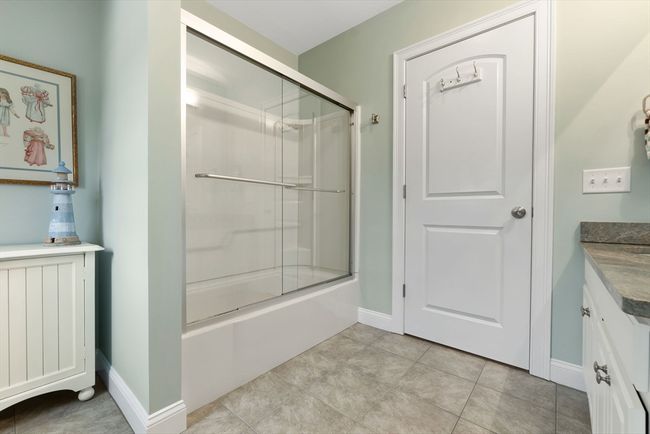 B - 32 Bromfield St, Condo with 3 bedrooms, 3 bathrooms and 2 parking in Newburyport MA | Image 30