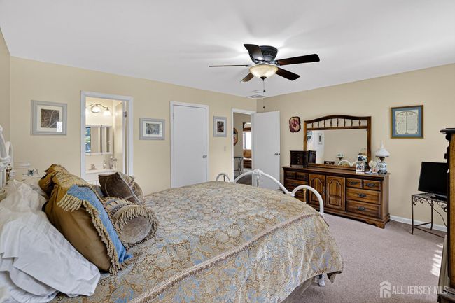 29 Whittney Ct, Townhouse with 2 bedrooms, 2 bathrooms and null parking in East Brunswick NJ | Image 32