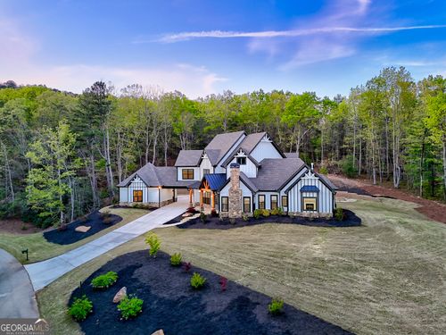 290 Pippin Cir, Clarkesville, GA, 30523-1453 | Card Image