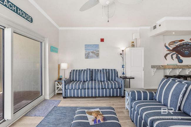 Living Room | Image 5