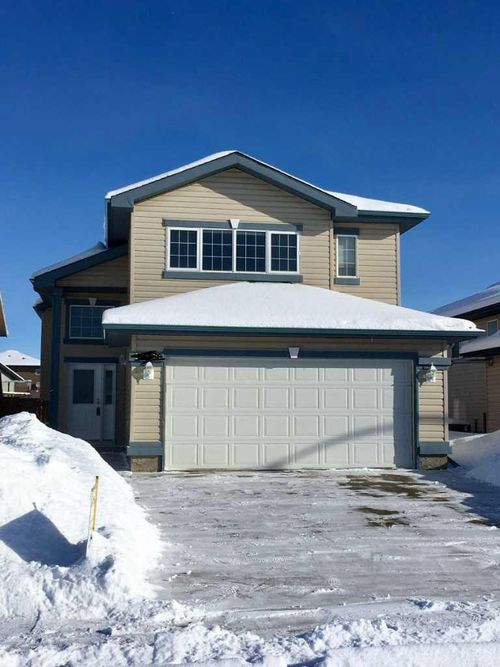 10660 125 Ave, Grande Prairie, AB, T8V8K8 | Card Image