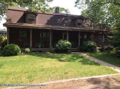 375 Arrowhead Dr, Brick, NJ, 08724-4424 | Card Image