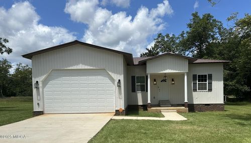 704 Tulip Dr, Fort Valley, GA, 31030-4022 | Card Image