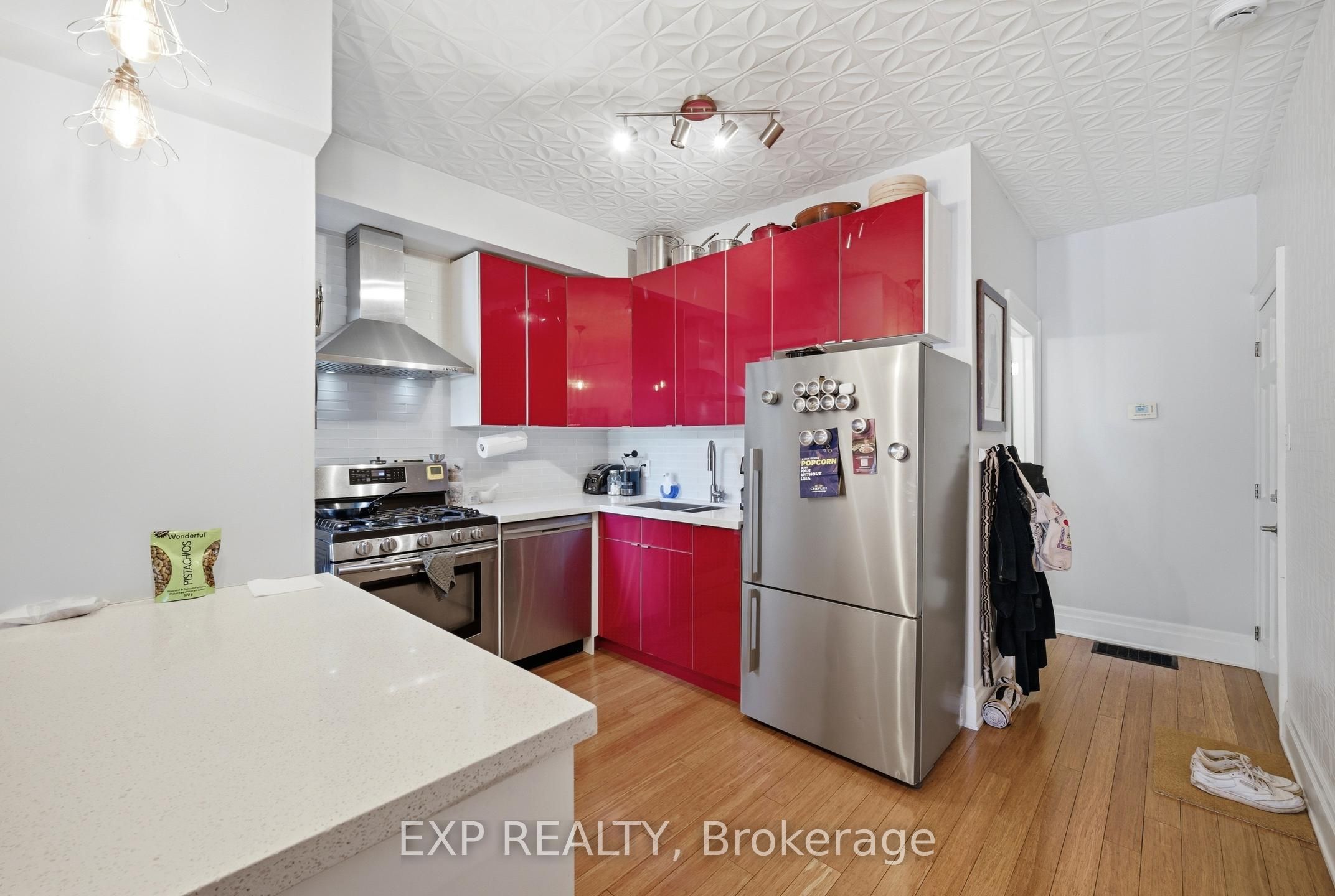 Residential in Toronto C01 4