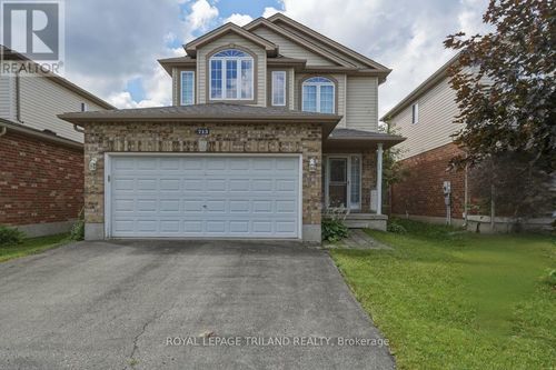 713 Thistlewood Dr, London, ON, N5X0A7 | Card Image