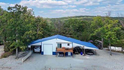 6439-6443 Eades Dr, French Village, MO, 63036-1318 | Card Image