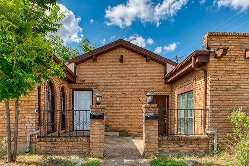 5302 Wonder Dr, Fort Worth, TX, 76133-1927 | Card Image