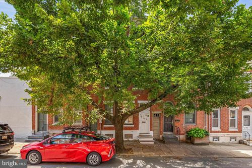 936 N 4th St, PHILADELPHIA, PA, 19123-2218 | Card Image