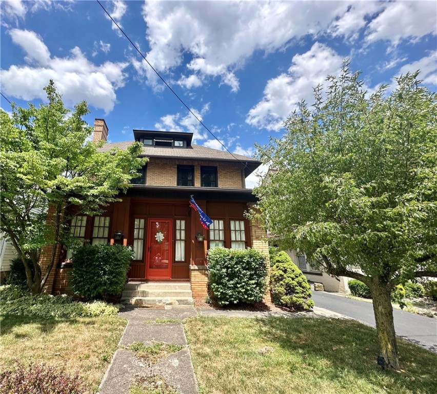 Berkeley St, Uniontown, PA 15401