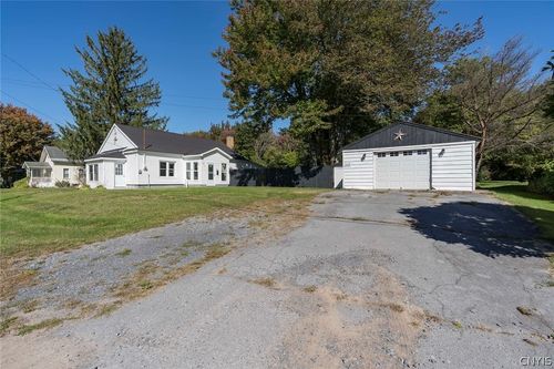 818 Parham St, Carthage, NY, 13619-1031 | Card Image