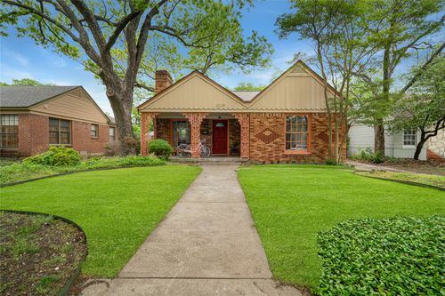 2219 Carnes St, Dallas, TX, 75208-5502 | Card Image
