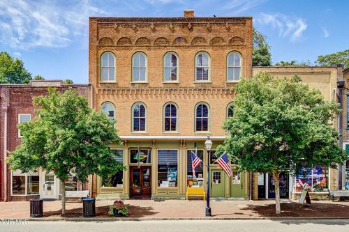 107 & 109 E Main St, Jonesborough, TN, 37659-1380 | Card Image
