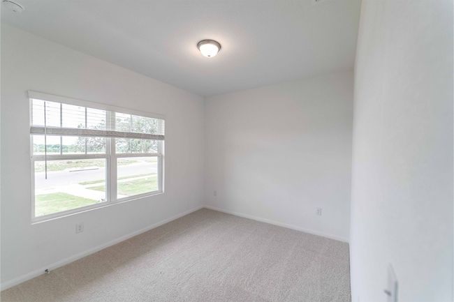 380 Kenai Dr, House other with 3 bedrooms, 2 bathrooms and 4 parking in Kyle TX | Image 7