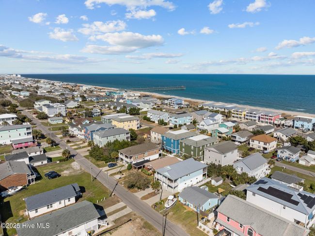 333 Fourth Ave S, House other with 2 bedrooms, 2 bathrooms and null parking in Kure Beach NC | Image 37