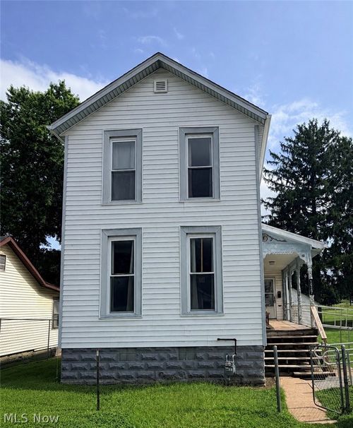 1527 Walnut St, Zanesville, OH, 43701-3244 | Card Image