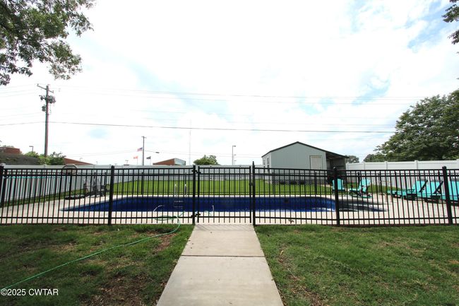 7015 Dogwood Ln, House other with 3 bedrooms, 2 bathrooms and 3 parking in Milan TN | Image 42