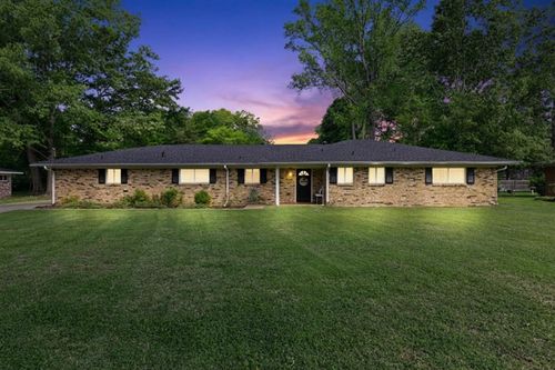 2407 Wychelm Dr, Kilgore, TX, 75662-2831 | Card Image