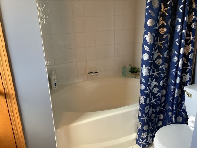 APT-3D - 9211 S Roberts Rd, Condo with 2 bedrooms, 2 bathrooms and 1 parking in Hickory Hills IL | Image 14