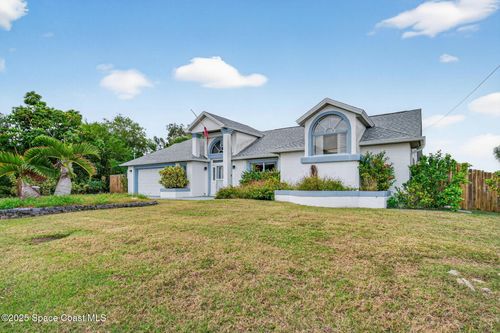 485 Milford Point Dr, MERRITT ISLAND, FL, 32952-2580 | Card Image