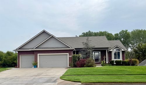 8022 W Palmetto St, Wichita, KS, 67205 | Card Image